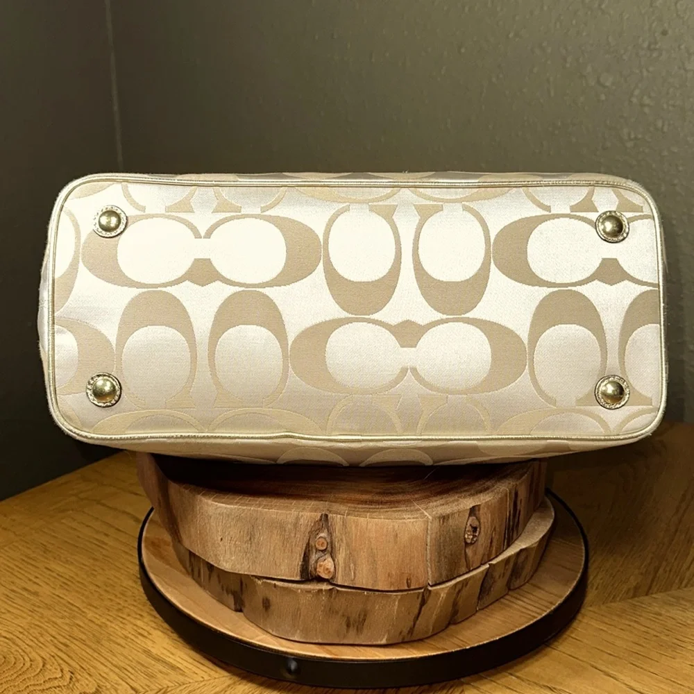 *RARE* COACH Poppy Kisslock Metallic Gold Tote